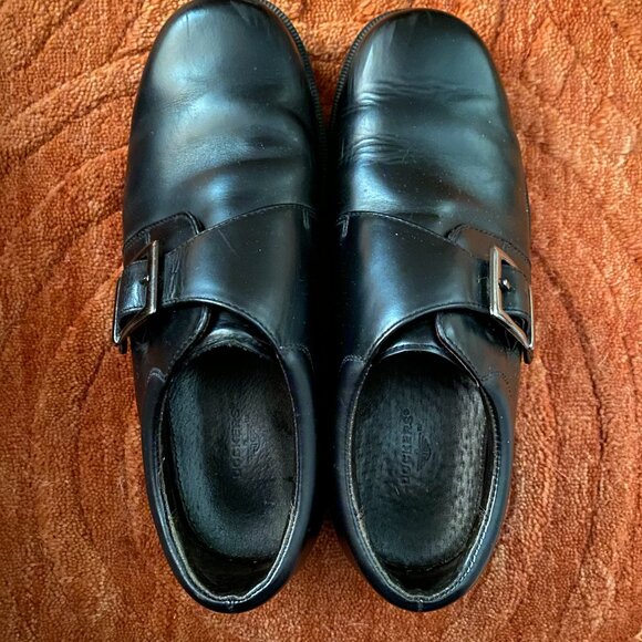 Dockers Men, Sip On and Buckle Up - Picture 1 of 9